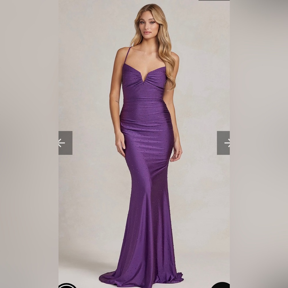 NWT size 6 purple prom/formal dress Nox Anabel